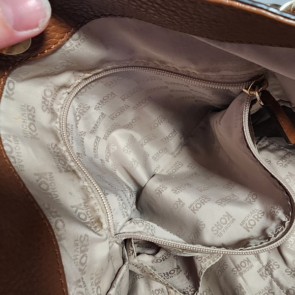Michael Kors Hobo Brown Leather Bag with Gold Accents - Picture 11 of 13